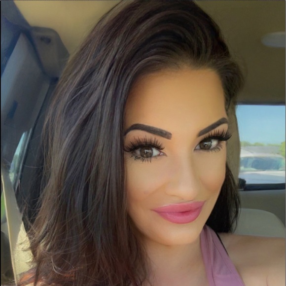 Hi my name is Crystal - Picture 6 of 8